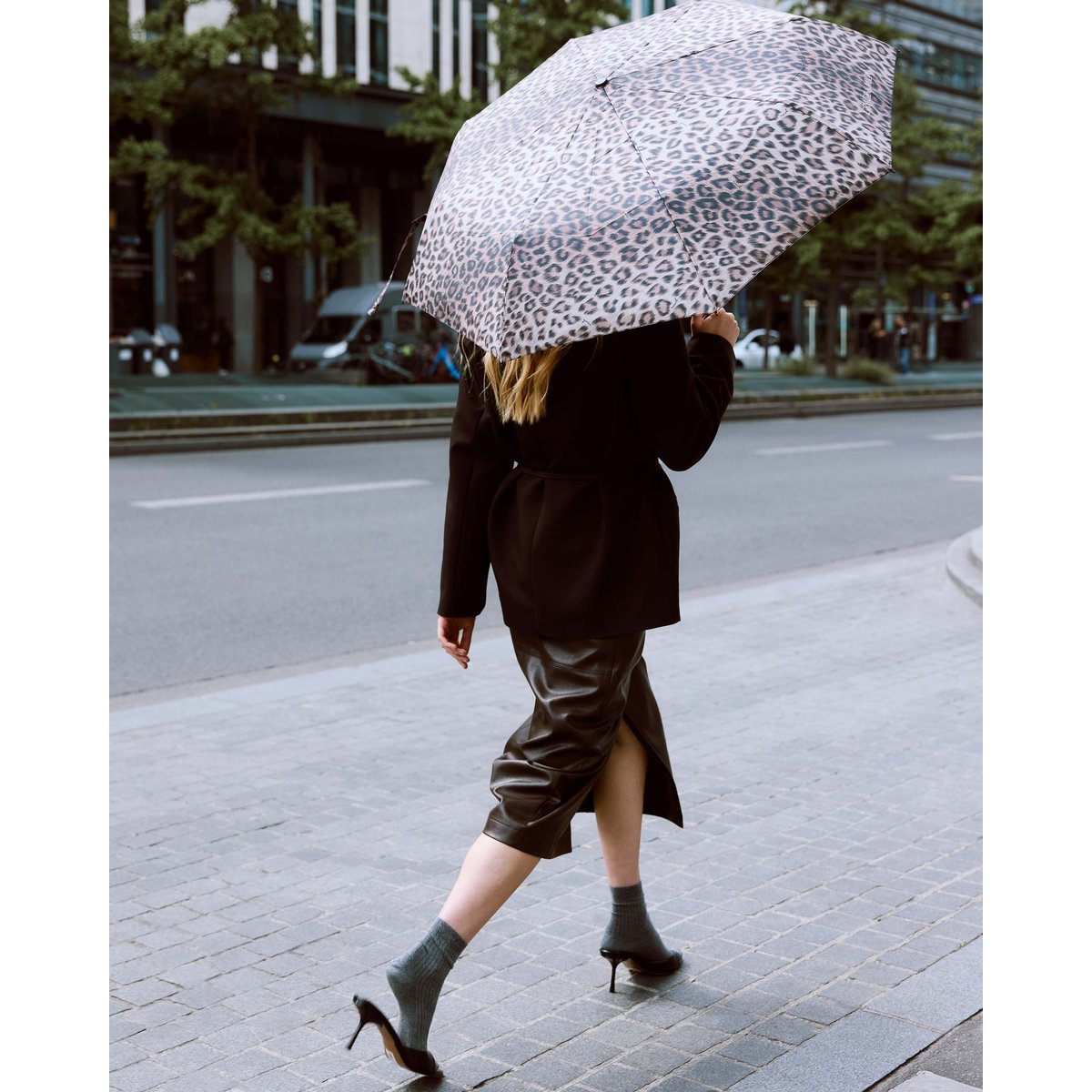 Parapluie compact à motif leo Breeze leo, GRACE & MILA