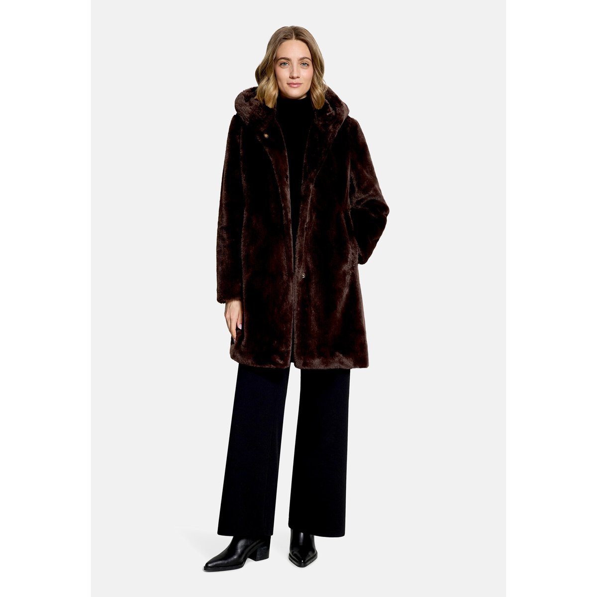 Veste en peluche à capuche marron foncé, BETTY BARCLAY