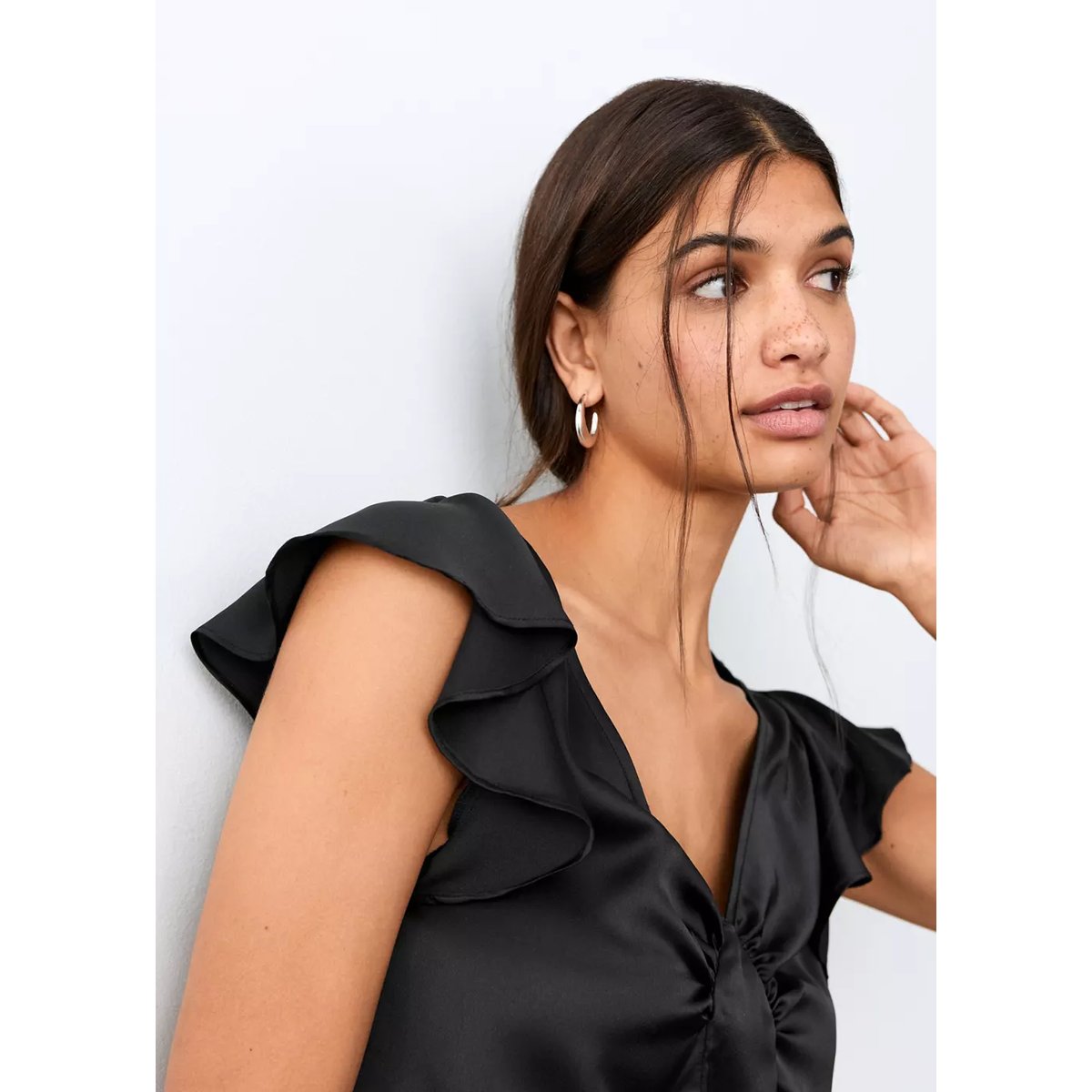 Top satiné à volants noir, MANGO TEEN