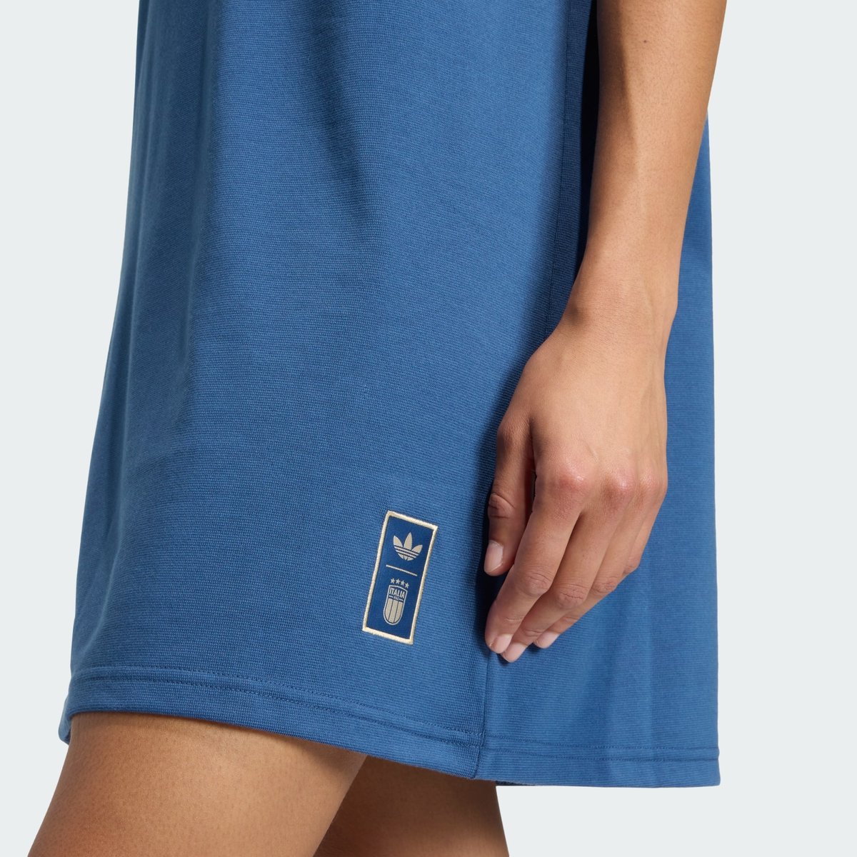 Robe Italie Originals night marine, adidas Performance