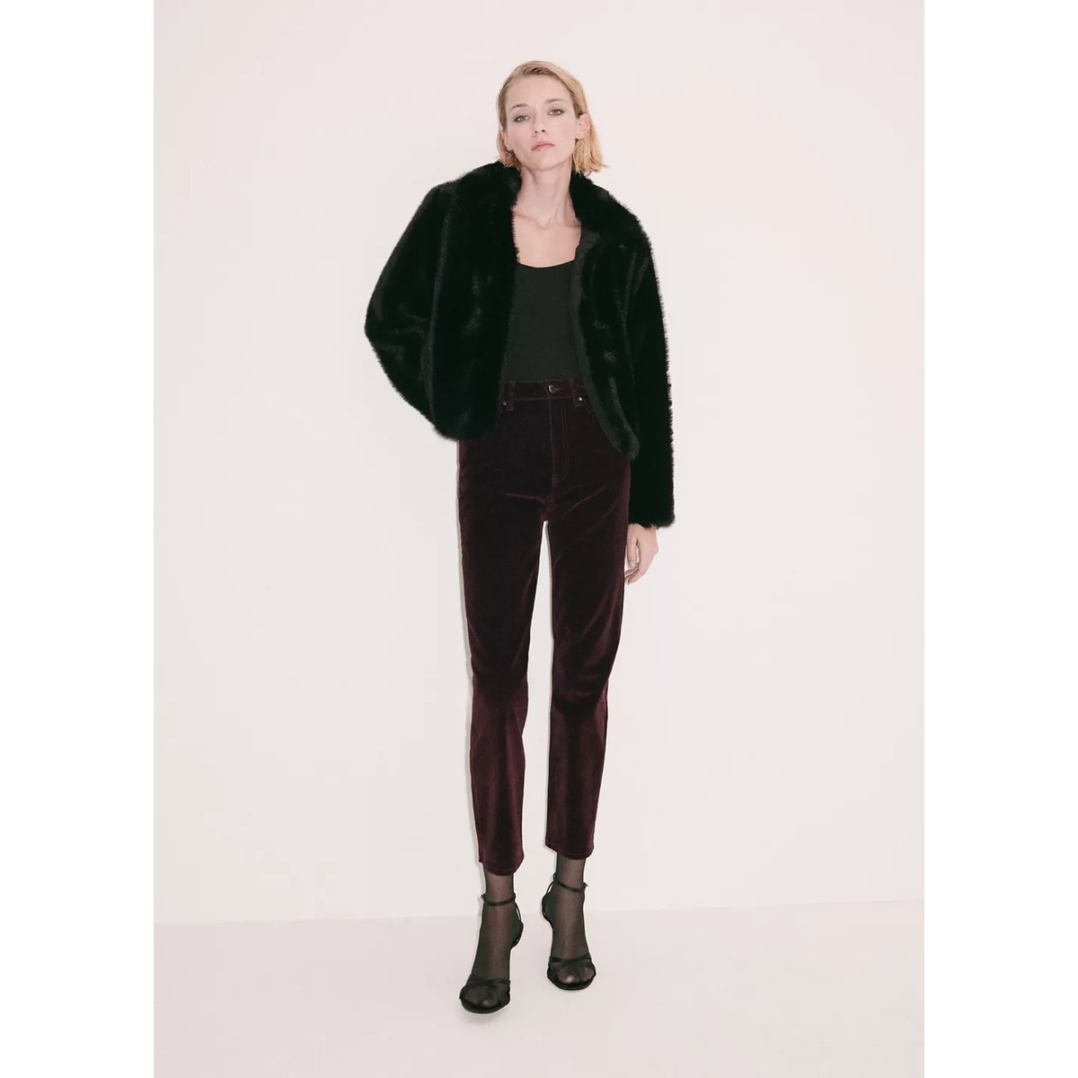 Pantalon-skinny en velours lie de vin, MANGO