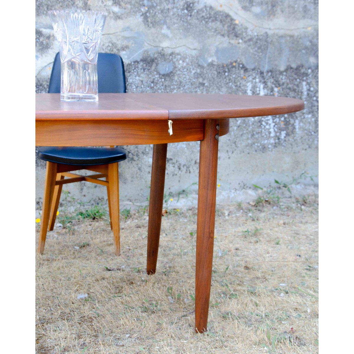Table à manger extensible pour 4 à 8 convives Karla N°1216 - Bon état bois clair, DEBONGOUT