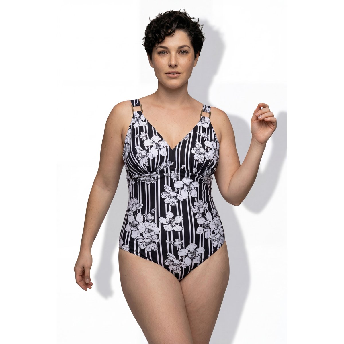 Maillot de bain avec bonnets souples noir, ULLA POPKEN