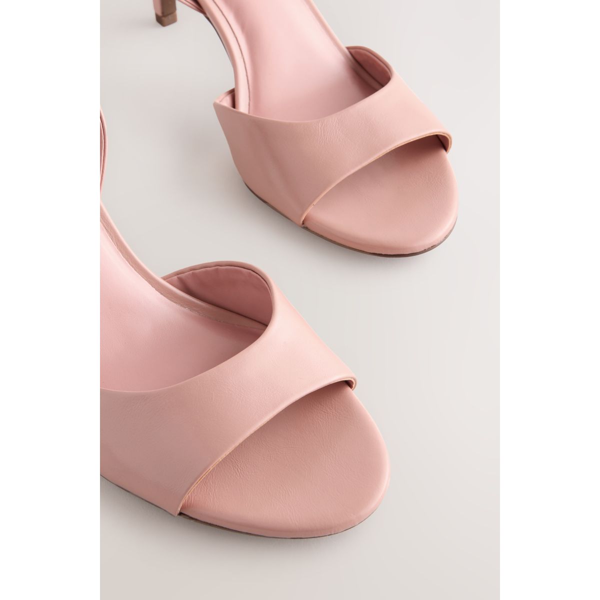 Sandales ouvertes en cuir rose, NEXT
