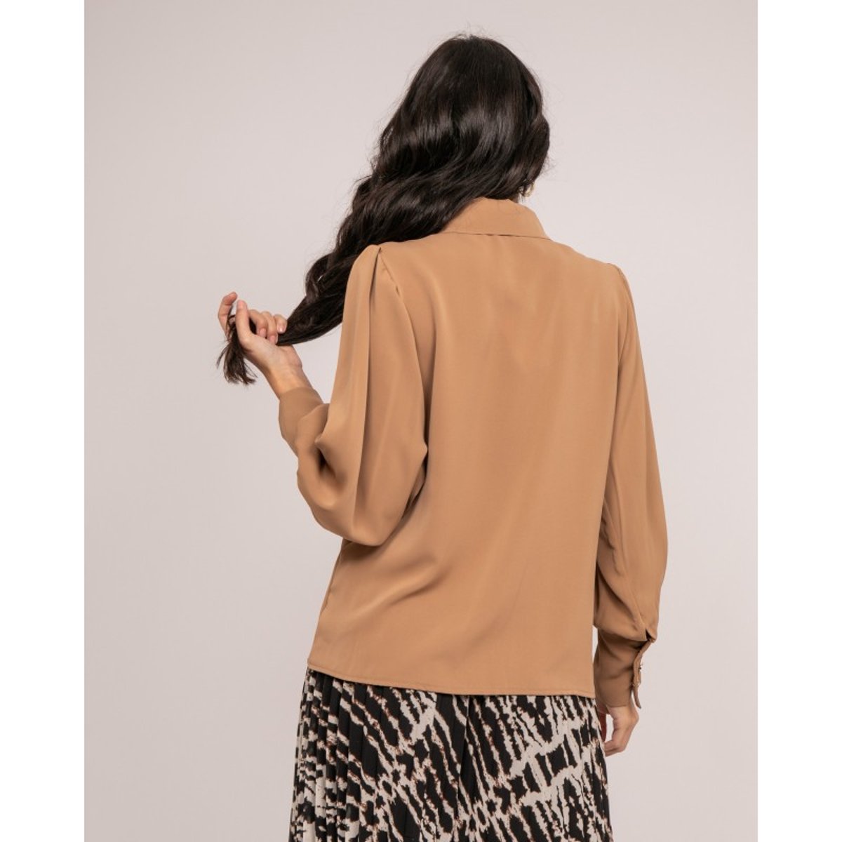 Blouse Avec Volants Okier camel, DONA LISA