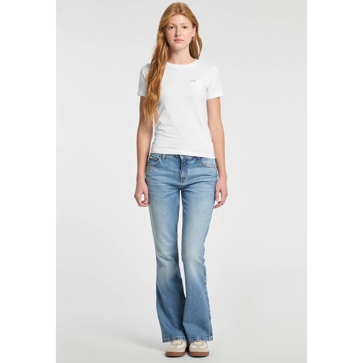 T-Shirt Coupe Slim Avec Une Poche blanc, GUESS