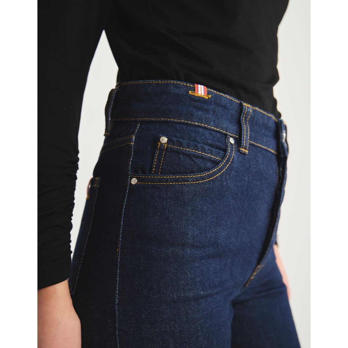 Jean Neil en coton marine bleu, INES DE LA FRESSANGE PARIS