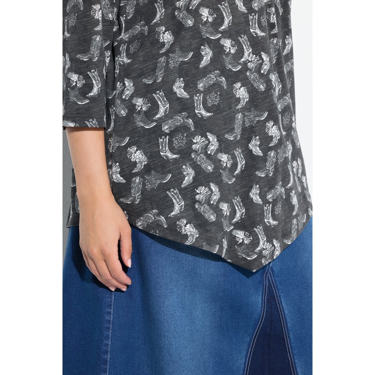 T-shirt à fleurs, plis fantaisie noir, ULLA POPKEN