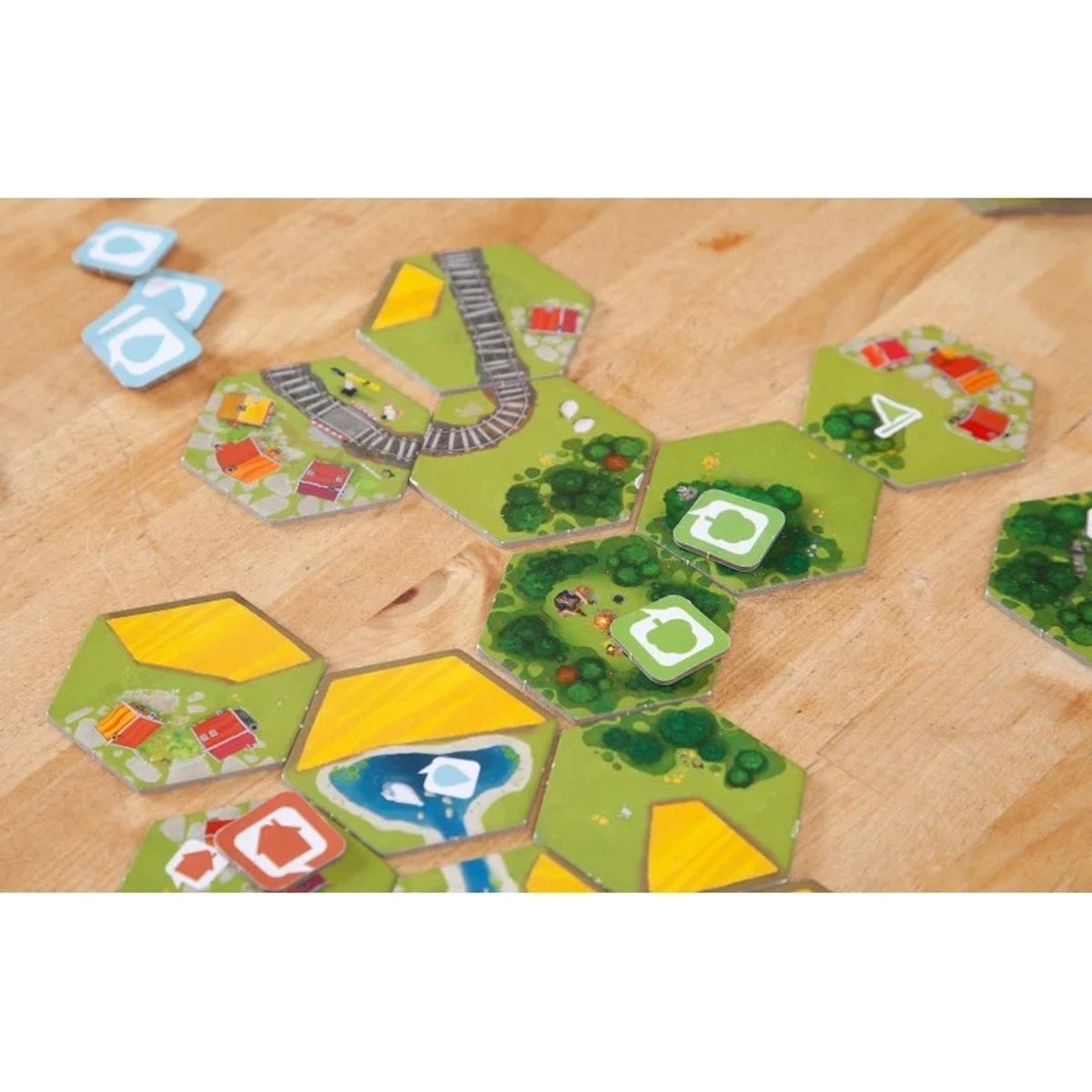 Dorfromantik le jeu de société vert, GIGAMIC