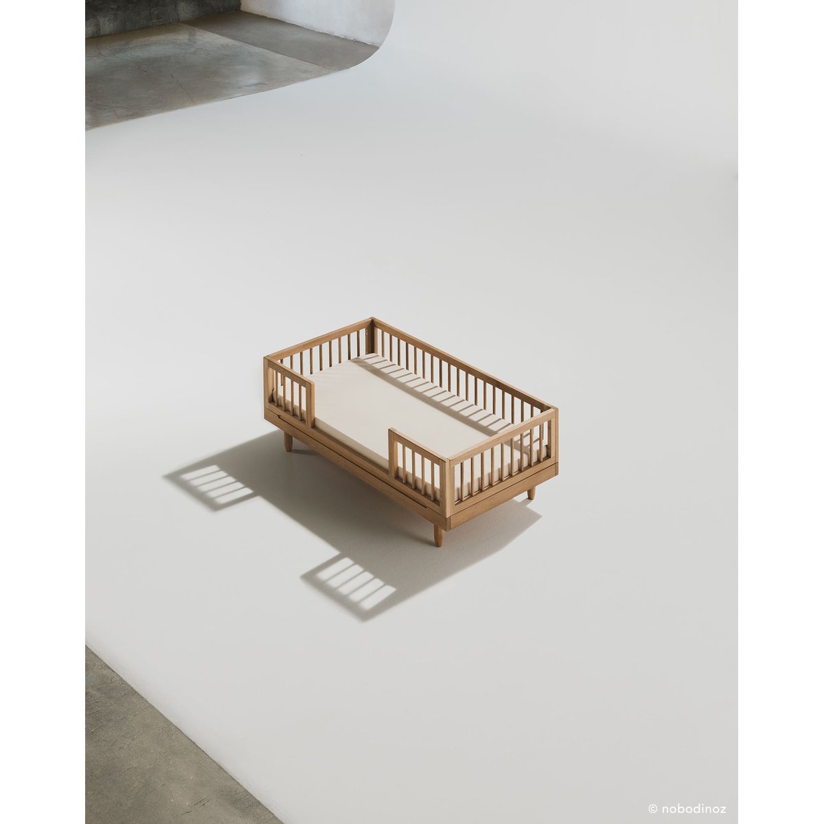 Lit enfant en chêne massif PURE bois de chêne, NOBODINOZ