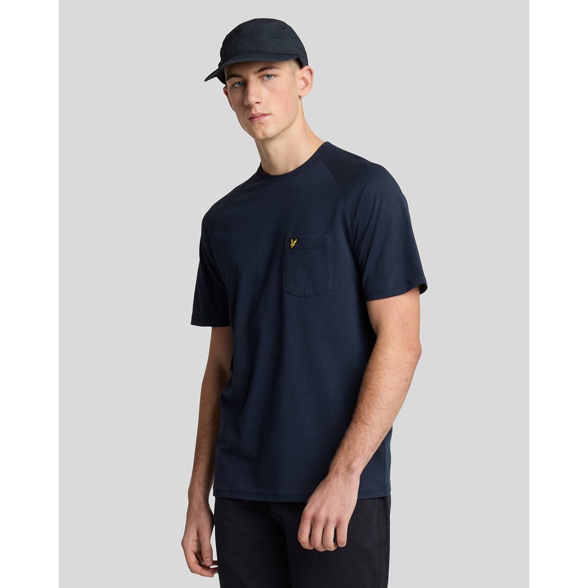 T-shirt en mélange de lin raglan bleu foncé marine, LYLE & SCOTT