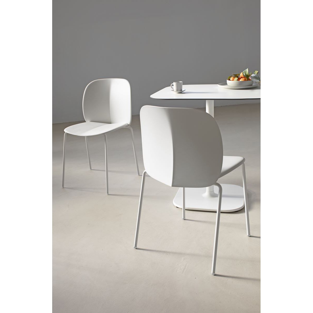 Chaise design empilable, MENTHA blanc, SCAB DESIGN