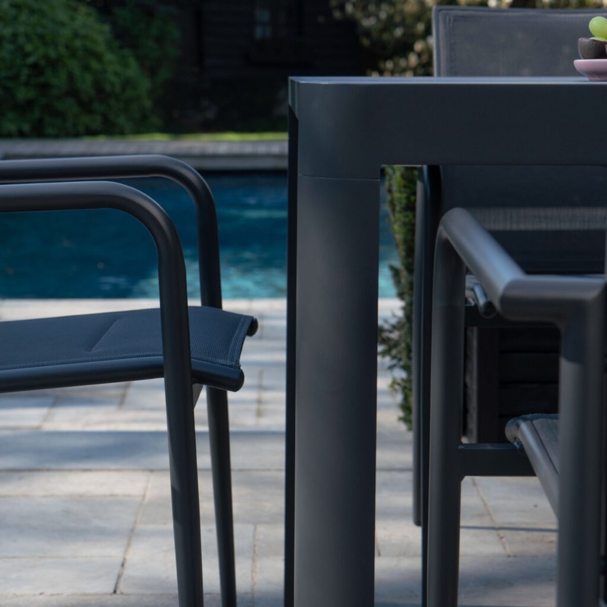 Table de jardin carré/rect  4/8p en alu COMO gris, WILSA GARDEN