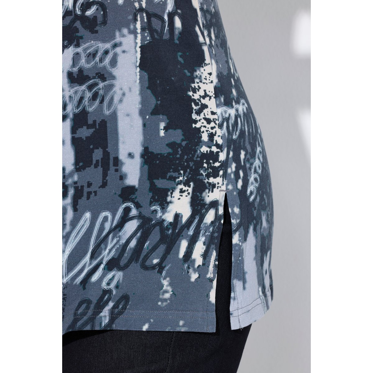 T-shirt avec plis fantaisie noir, ULLA POPKEN
