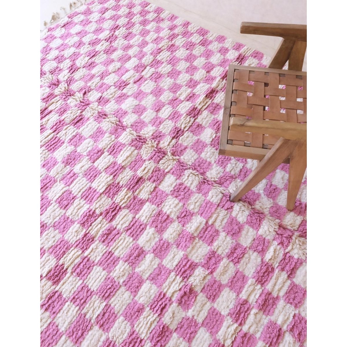 Tapis berbère marocain pure laine rose poudrée, AFK LIVING