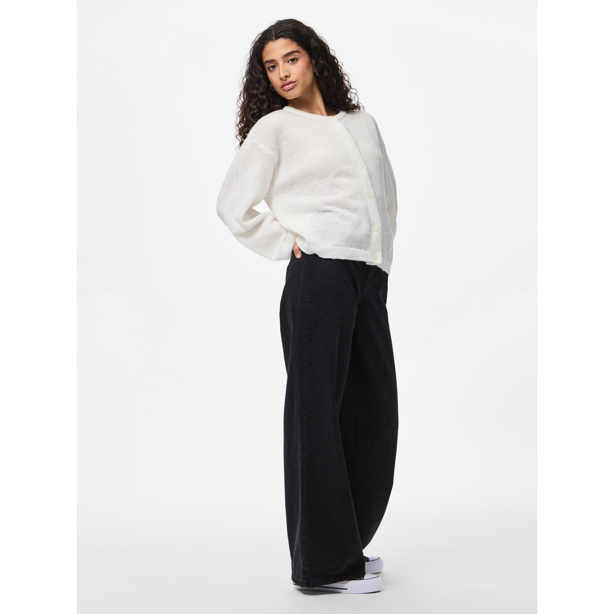 Cardigan En Maille cloud dancer, PIECES
