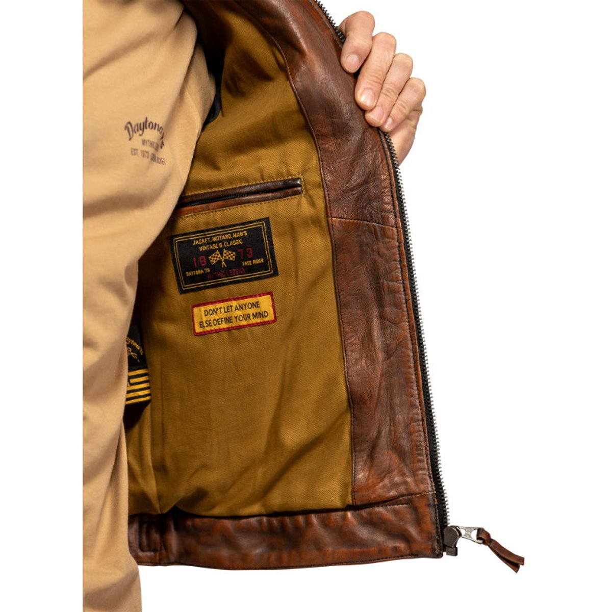 Blouson Corning en cuir d'agneau brun à coupe droite pourvu d'un col boutonné marron, DAYTONA