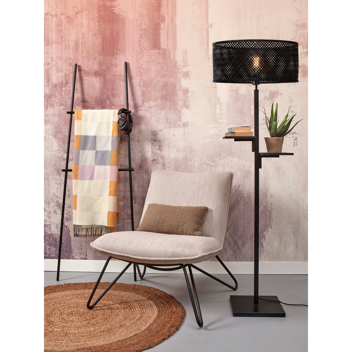 Lampadaire Bambou JAVA noir, GOOD & MOJO