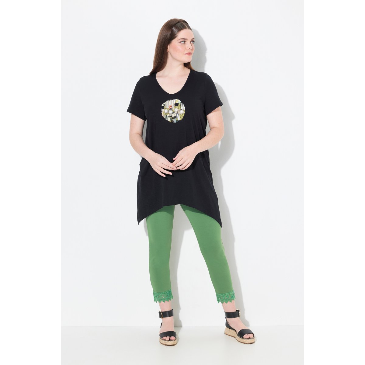 T-shirt, coupe A-ligne, encolure en V noir, ULLA POPKEN