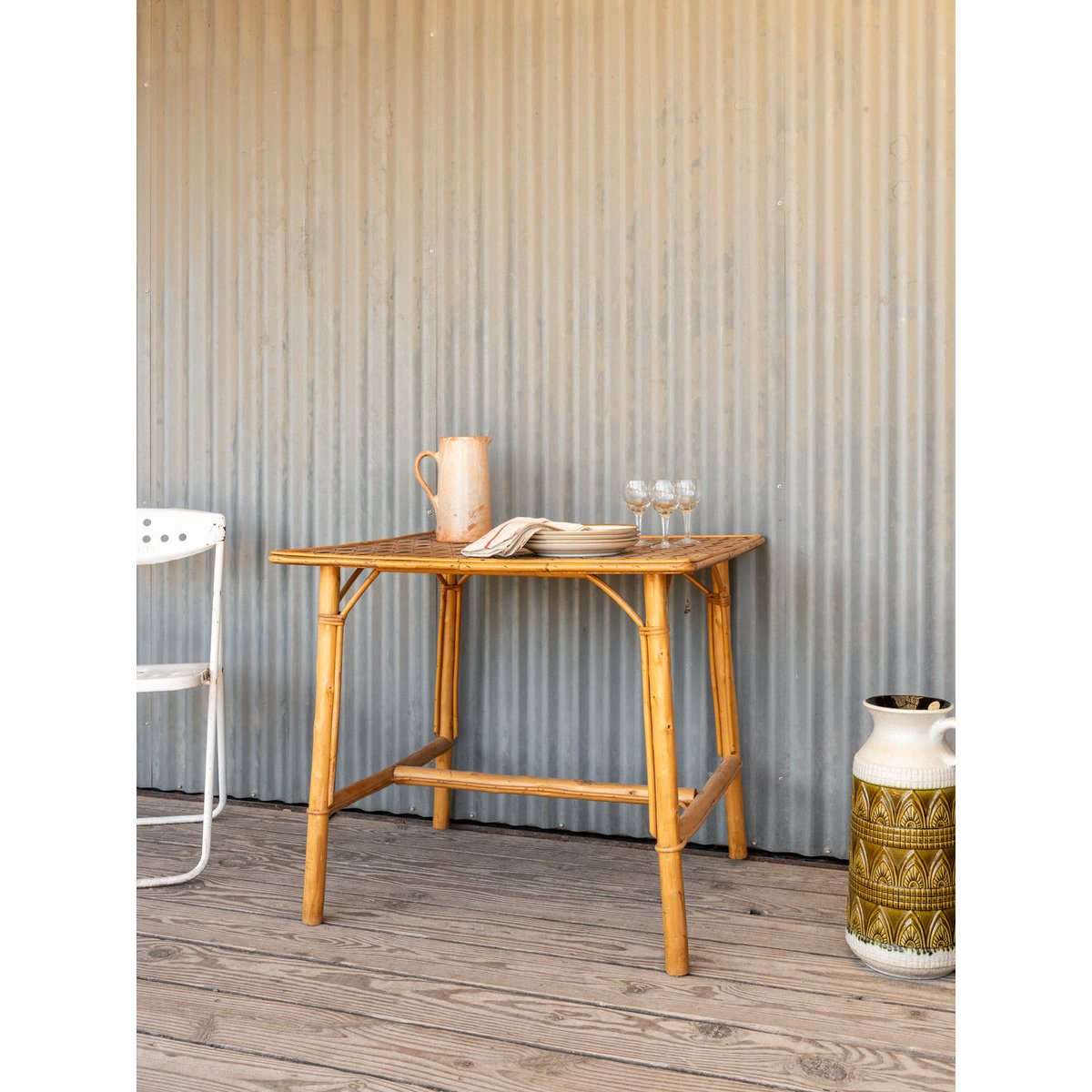 Table à manger en rotin et bambou Romy N°1451 - Bon état bois foncé, DEBONGOUT
