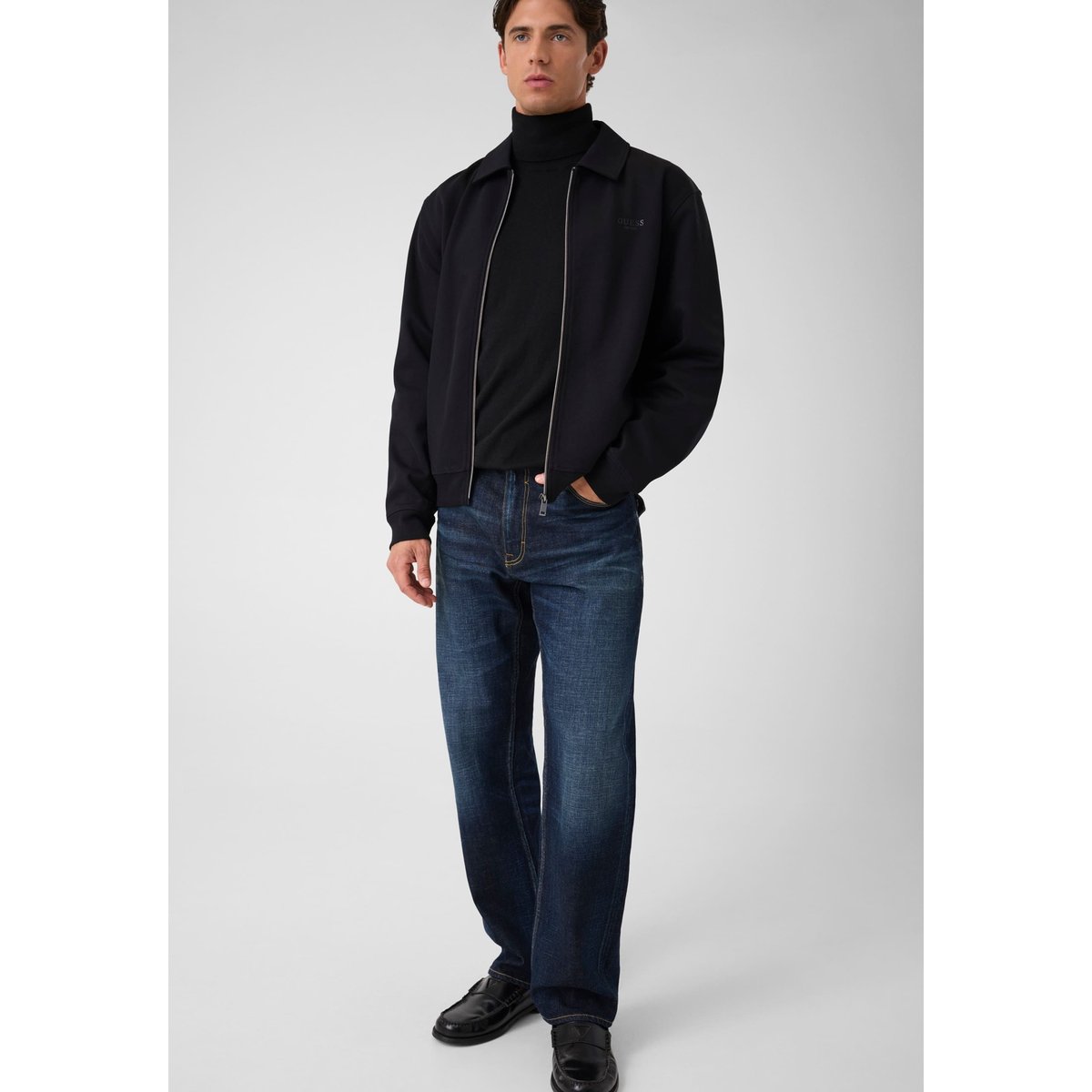 Jean Kenneth Straight bleu, GUESS