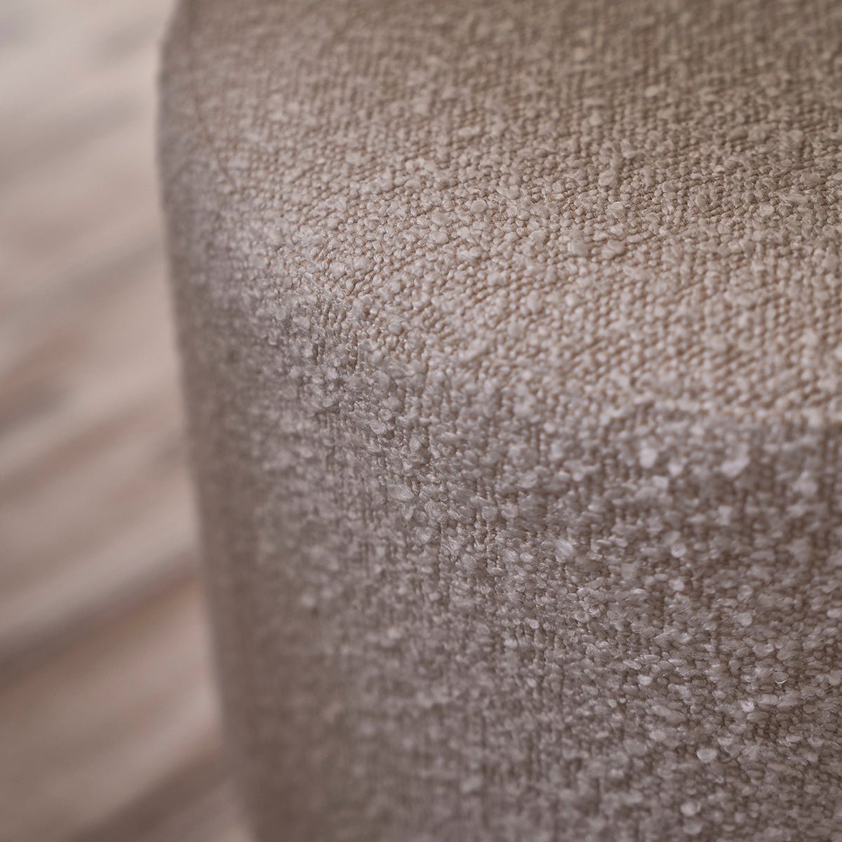 Pouf en teck massif et bouclette SERENE naturel, BERAH GETAH