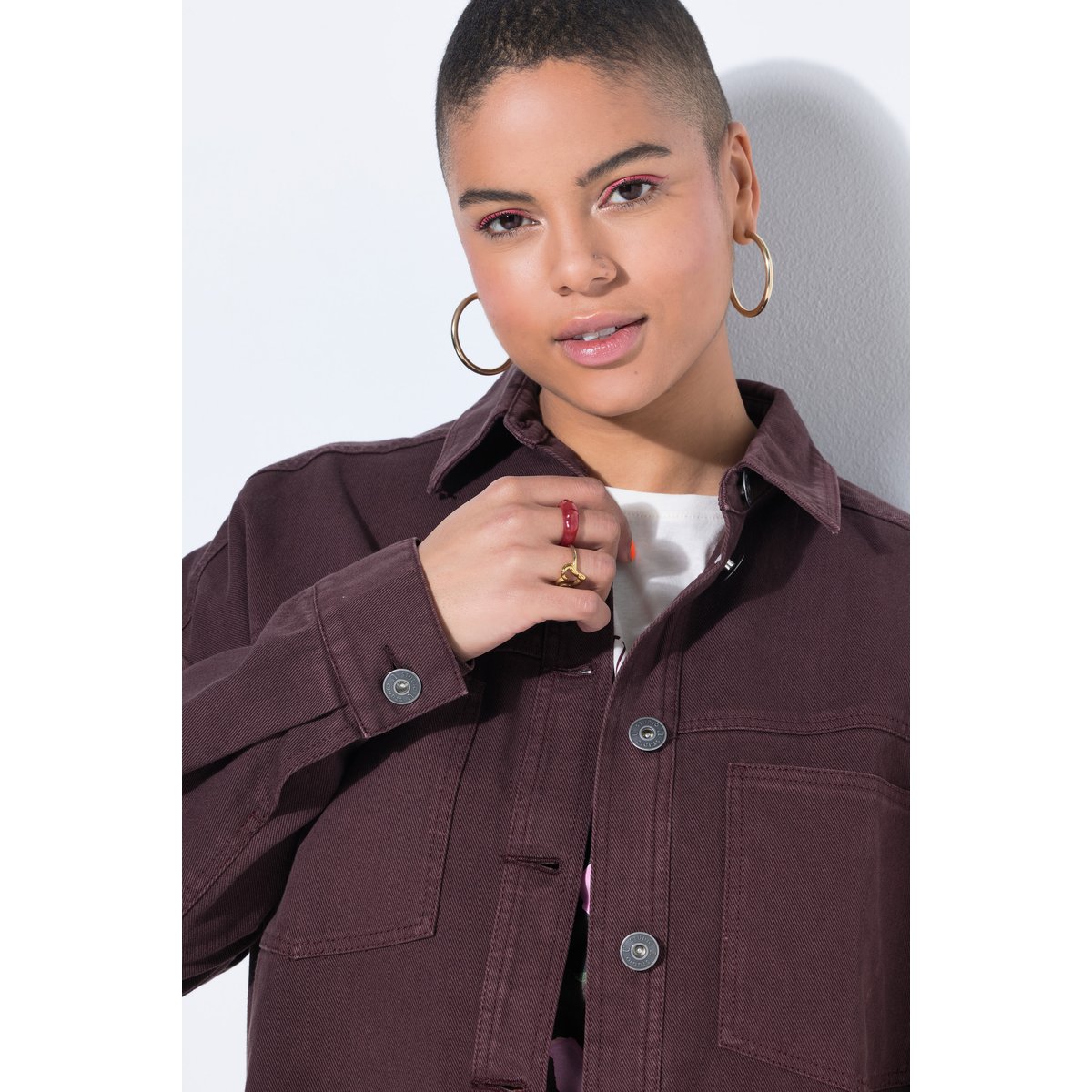 Chemisier en denim enduit aubergine, STUDIO UNTOLD