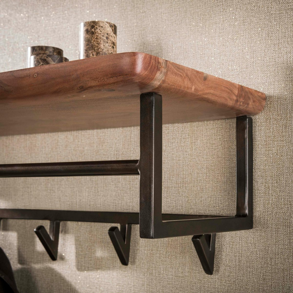 Portemanteau mural 1 étagère bois 1 tringle 6 crochets NAKO marron, PIER IMPORT
