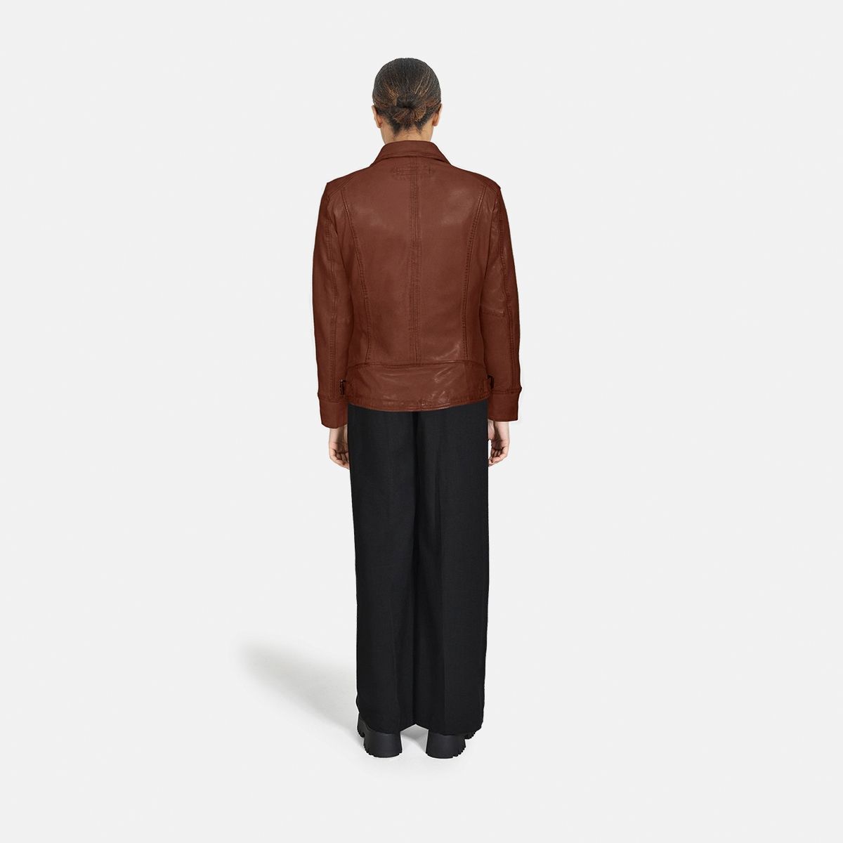Blouson cintré en cuir de mouton VIDEO marron glacé, OAKWOOD