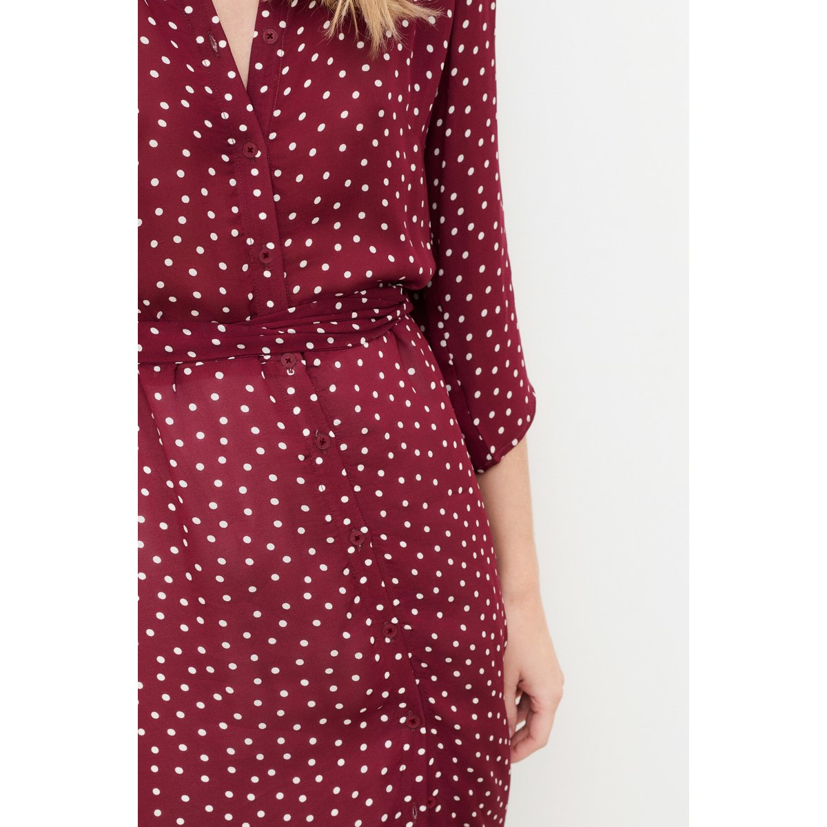 Robe fluide satinée col chemise RLENNIE bordeaux, CAROLL