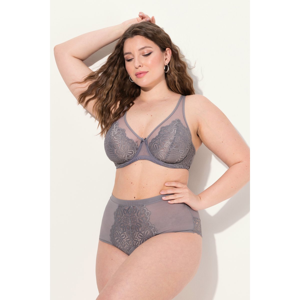 Culotte maxi avec dentelle florale gris béton, ULLA POPKEN