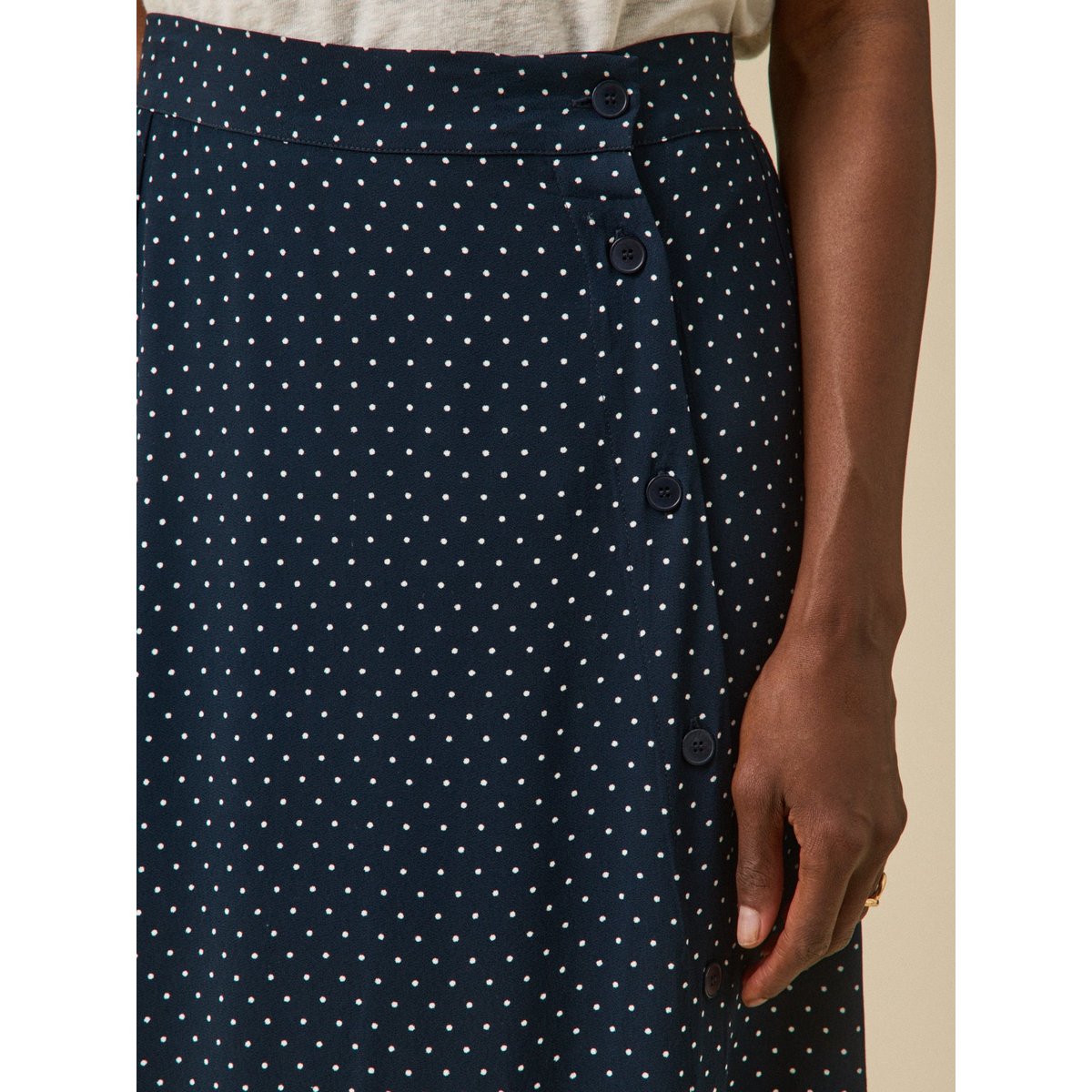 Jupe mi-longue viscose imprimé pois pois ecru fond encre, CYRILLUS