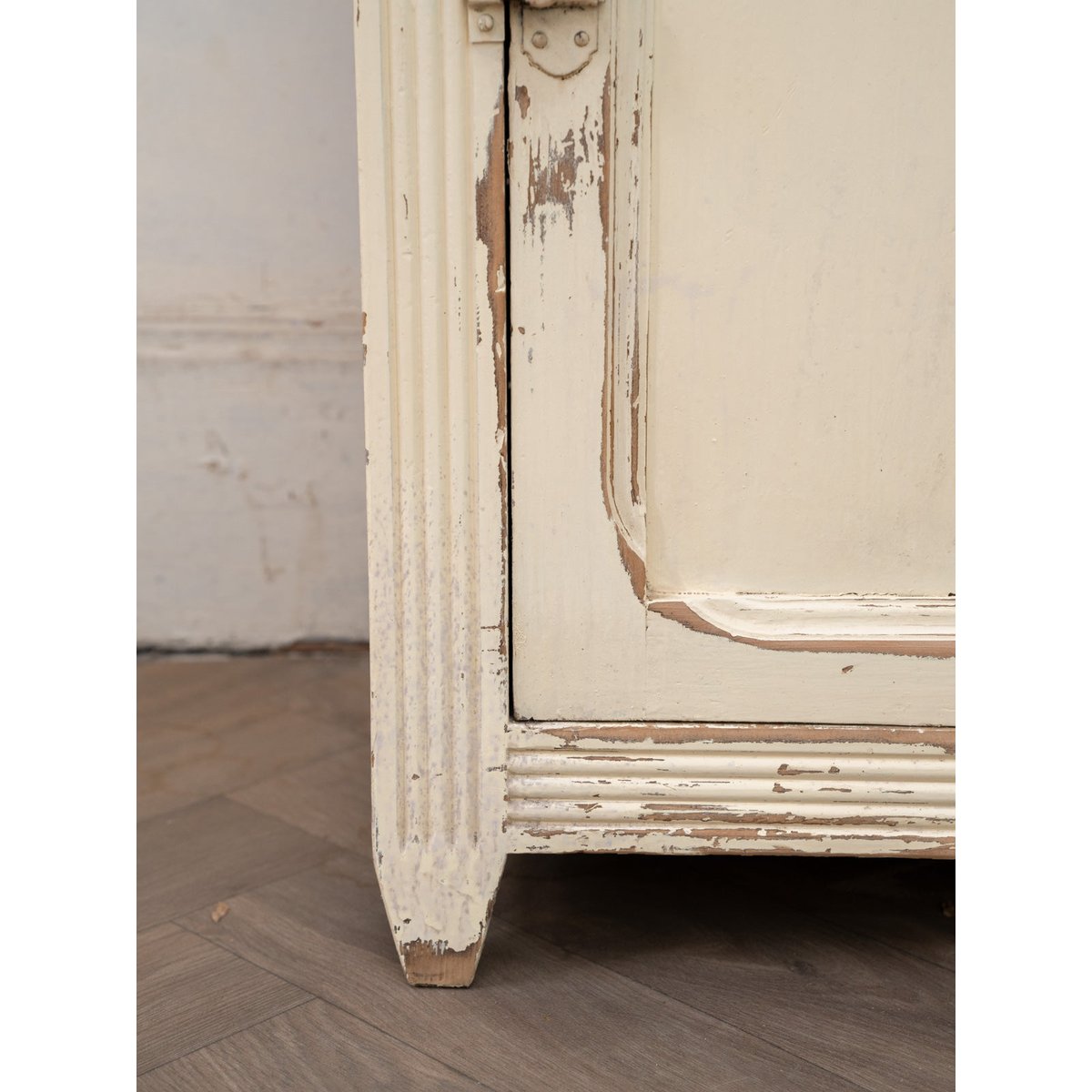 Confiturier en bois blanc cassé Gilbert N°1805 - Bon état bois clair, DEBONGOUT
