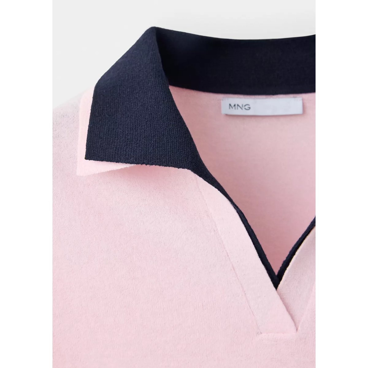 Polo en jersey avec col contrastant rose clair, MANGO