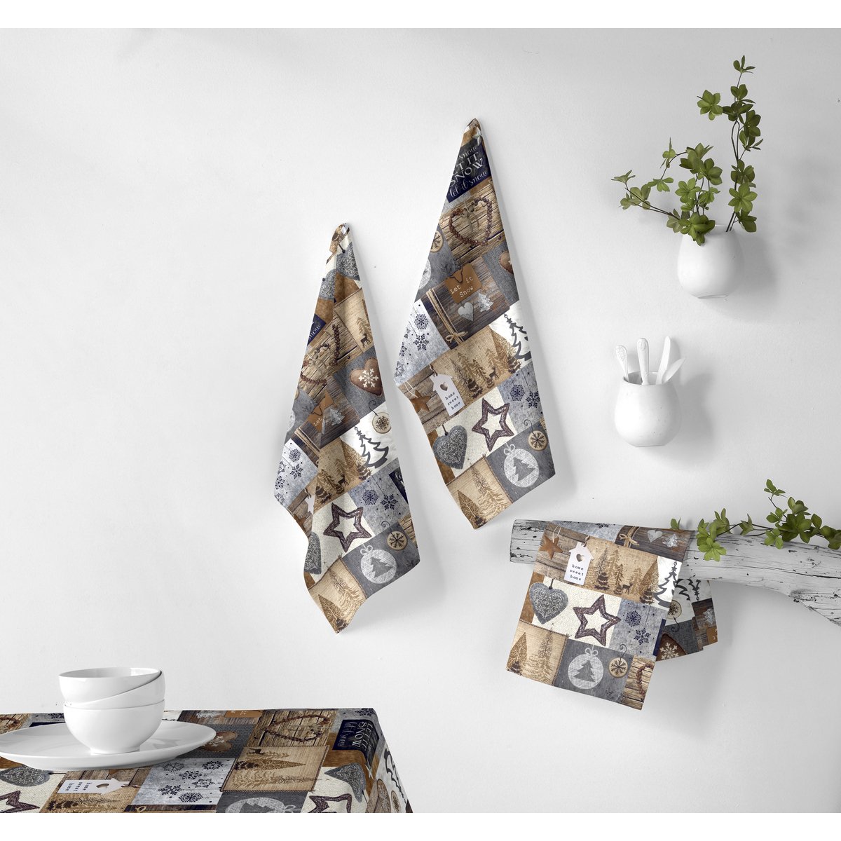 Lot de 2 torchons de NOËL WARM beige, NAF NAF HOME