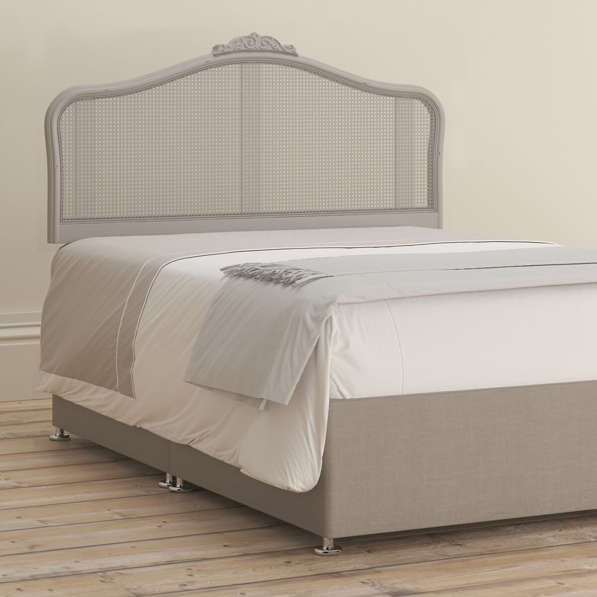 Etienne French-Vintage Rattan Headboard grey white , WILLIS & GAMBIER