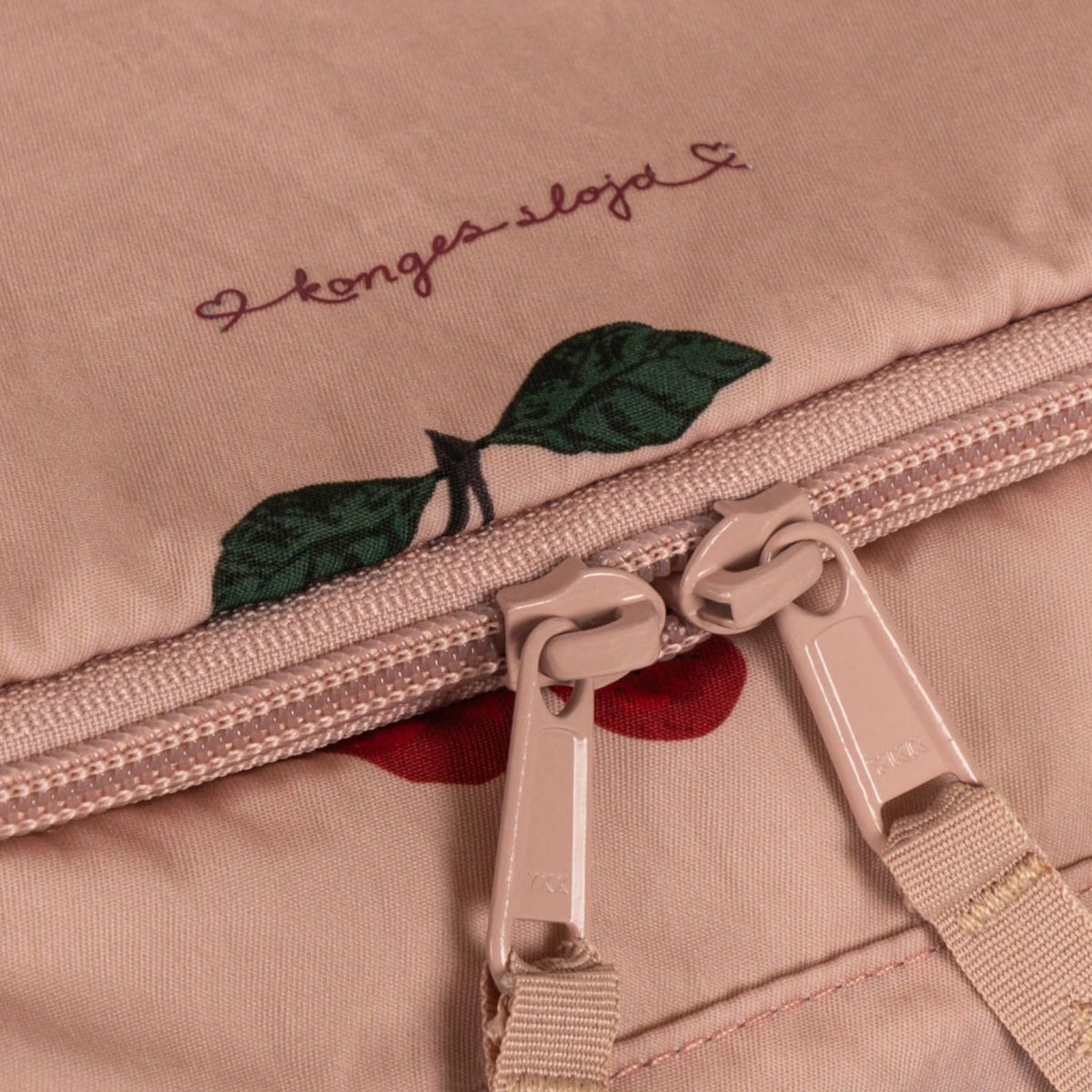 Sac weekend enfant rose, rouge, vert, KONGES SLOJD