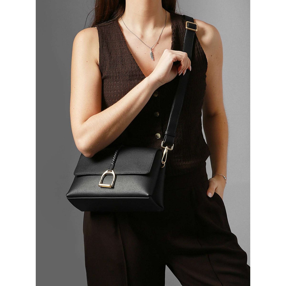 Sac bandoulière M Torsade cuir noir, ETRIER