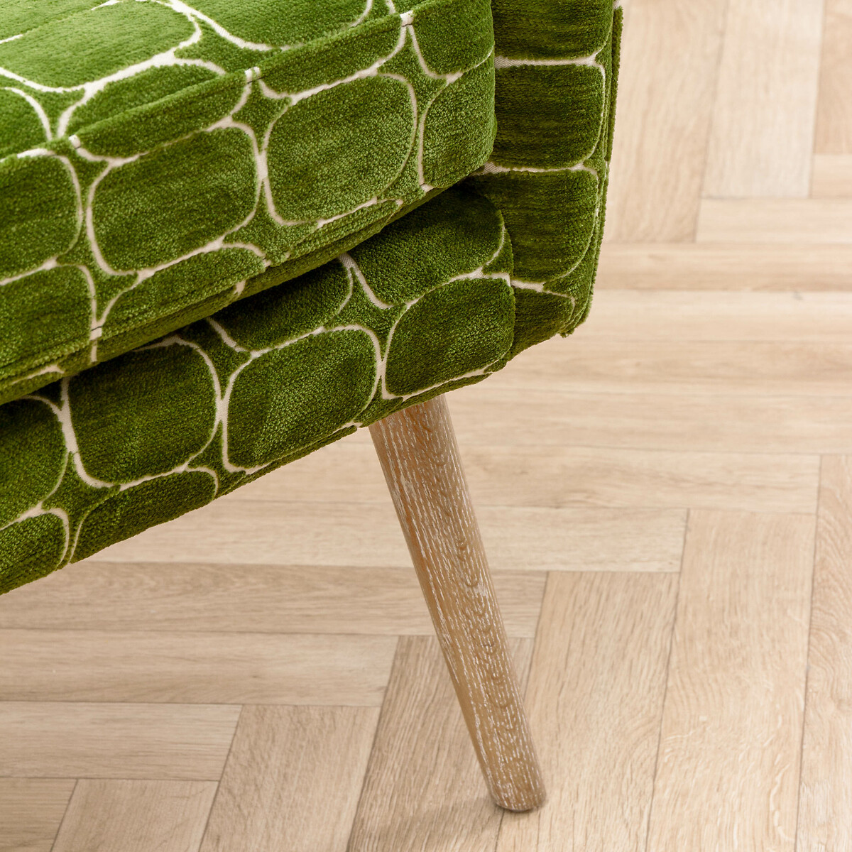 Oswald Woven Jacquard Velvet Chair olive, VOYAGE MAISON