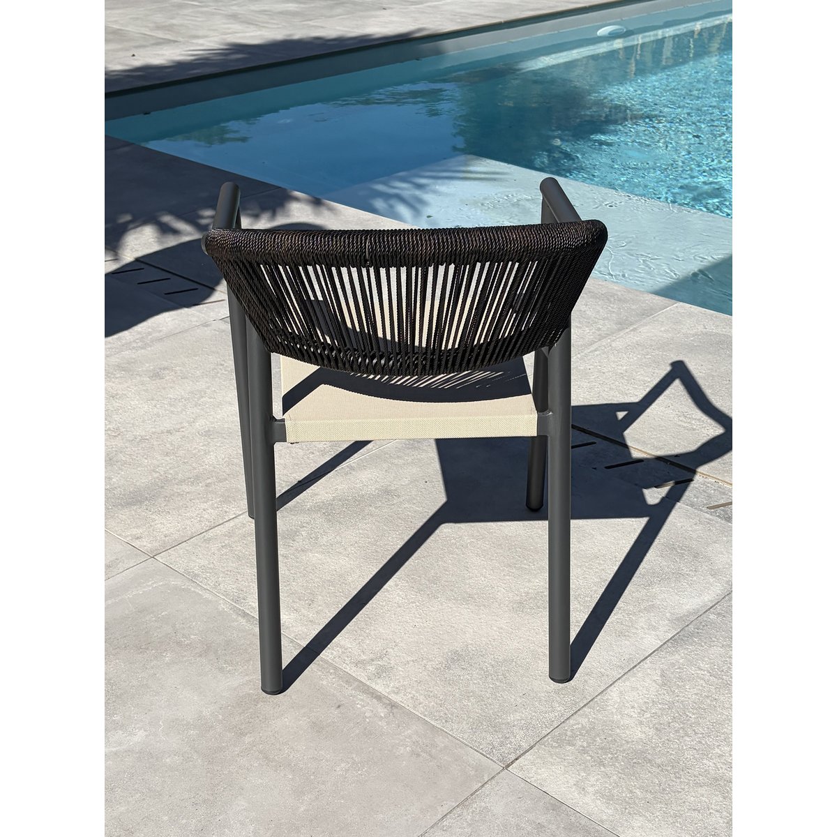 Ensemble repas de jardin en aluminium 6 places HANOI gris anthracite, DCB GARDEN
