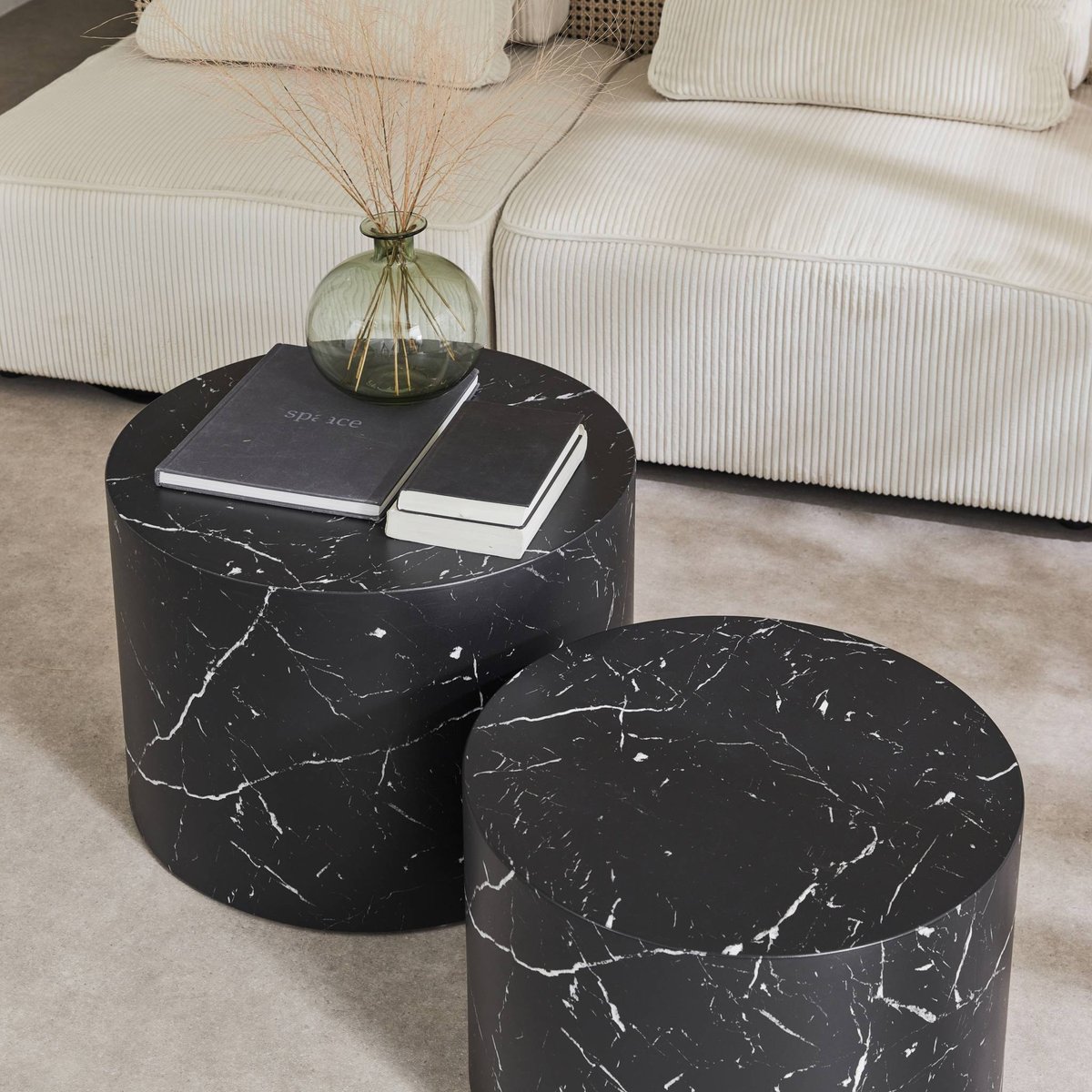 Set de 2 tables basses gigognes rondes effet marbre PAROS gris, SWEEEK