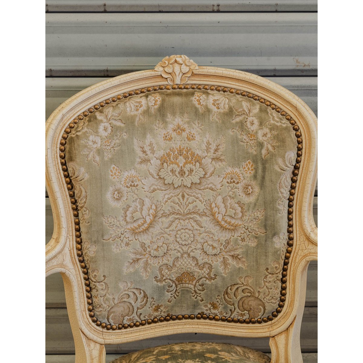 Paire de fauteuils en bois et tissu Ernest N°1617 - Bon état beige, DEBONGOUT