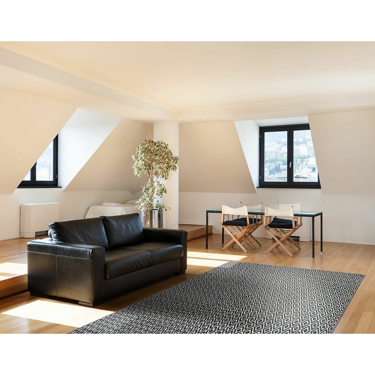 Tapis rectangulaire en laine MICMAC noir, RECOLLECTION