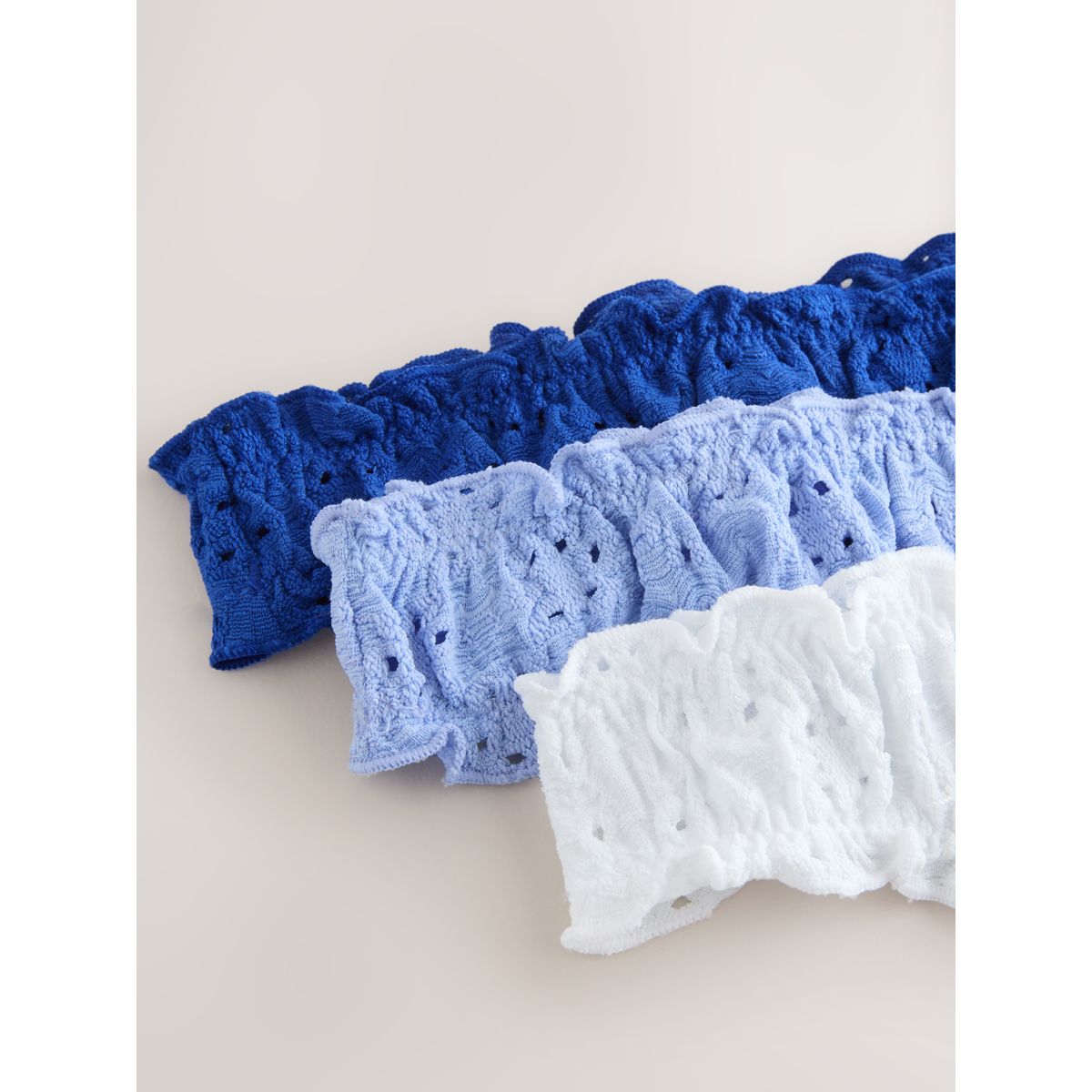 Culottes avec broderie et volants, lot de 3 bleu/blanc, NEXT