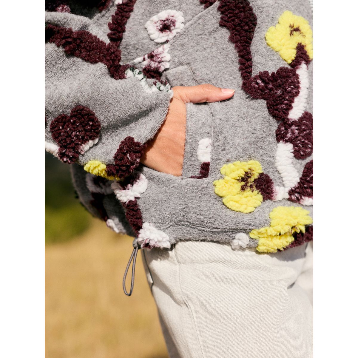 Sweat en polaire à col zippé et fleurs gris, NEXT