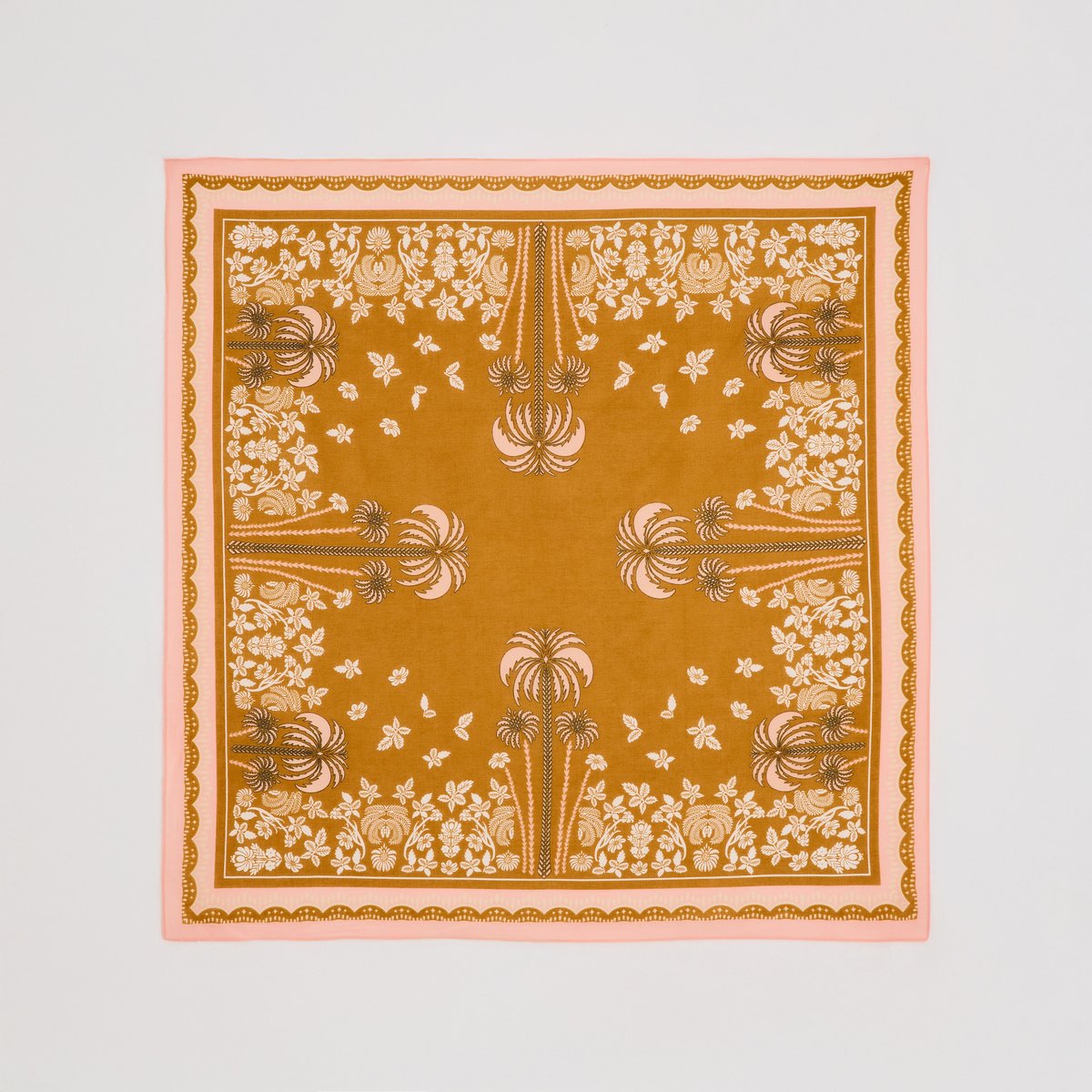Foulard carré imprimé palmiers rose, GRAIN DE MALICE