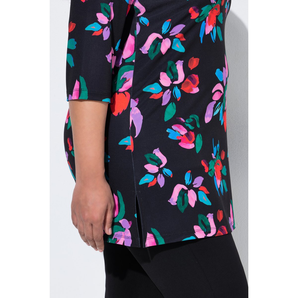 T-shirt long noir, ULLA POPKEN