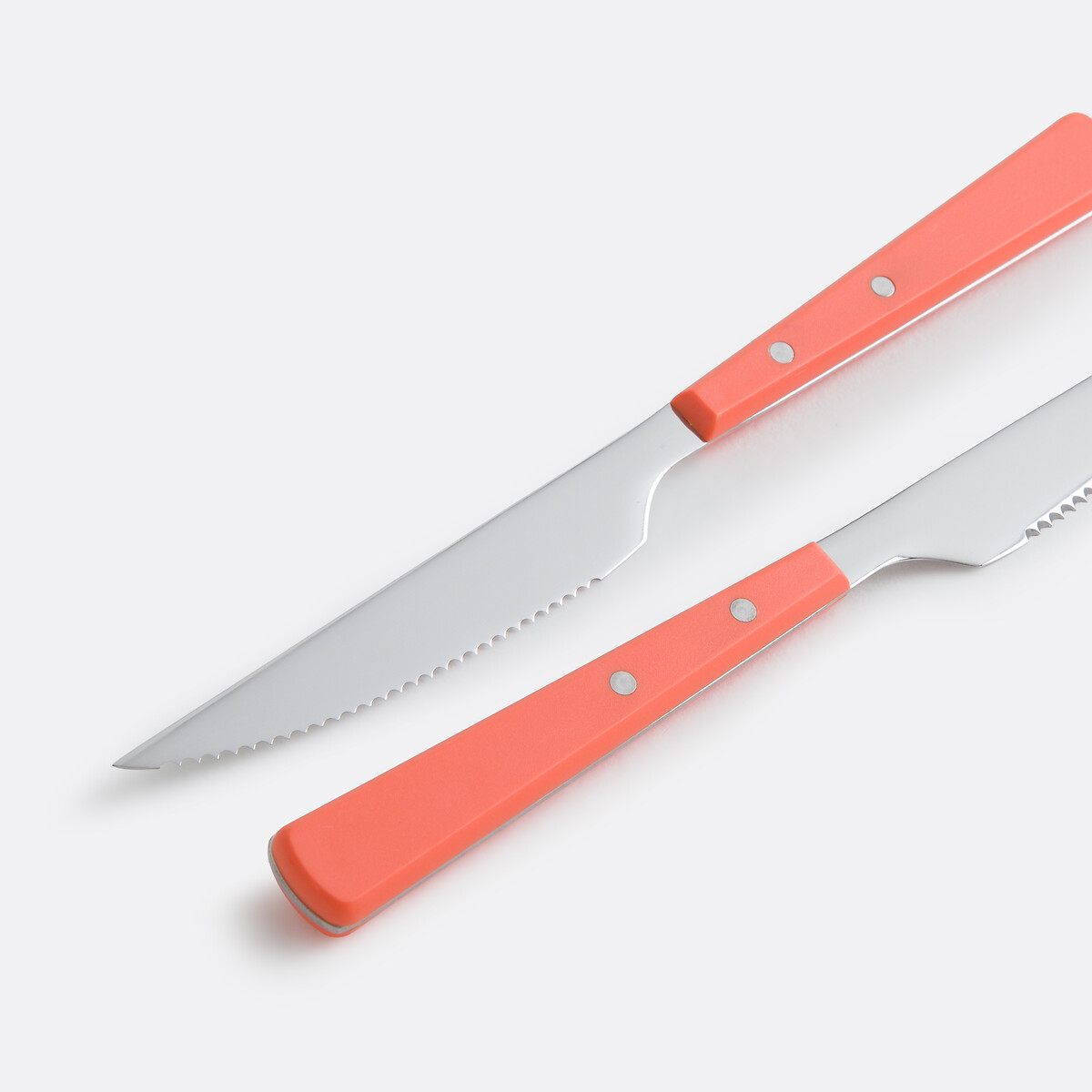 Lot de 4 couteaux à steak avec manches rivetés, ROBY orange corail, LA REDOUTE INTERIEURS