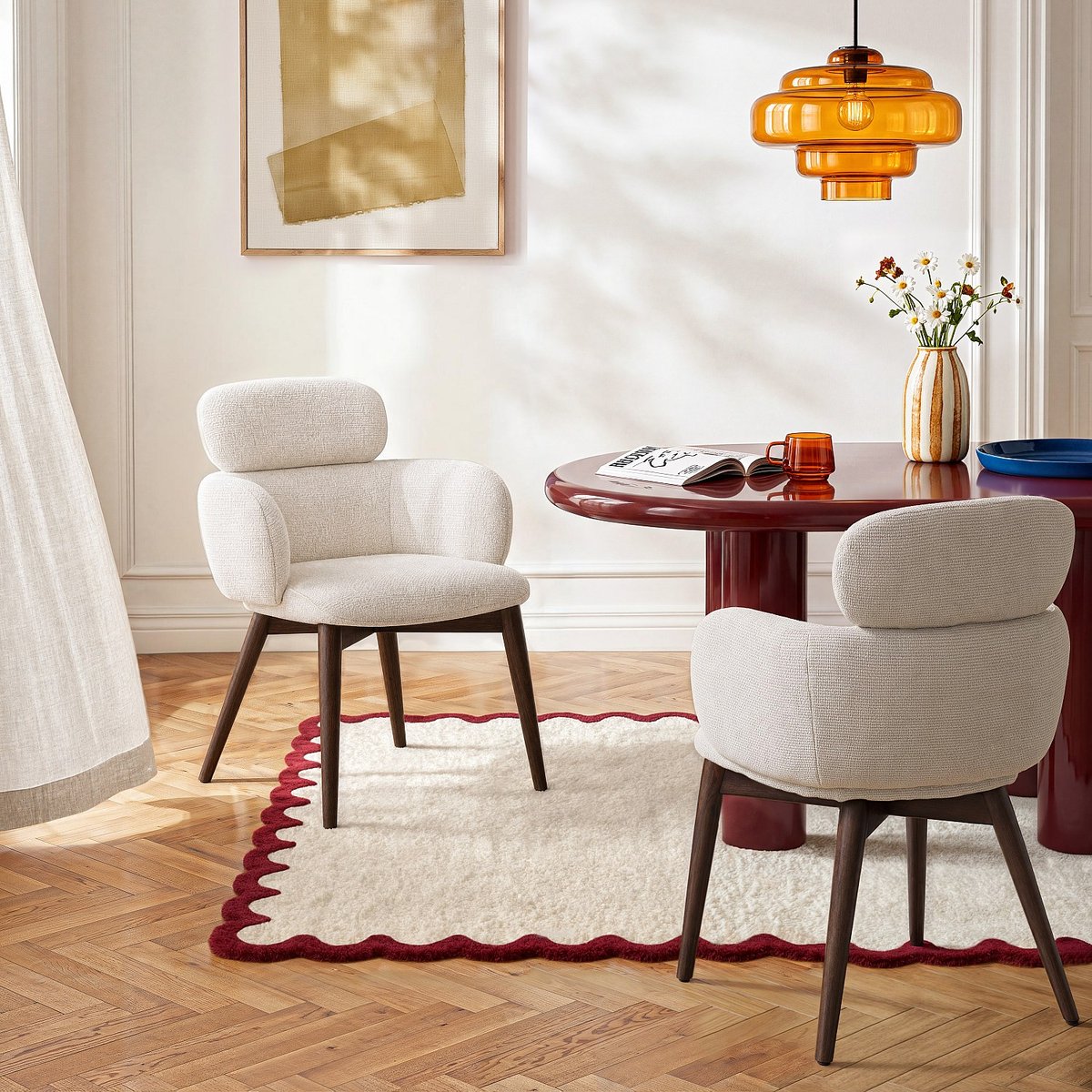 Lot de 2 chaises en tissu et bois massif couleur noyer avec accoudoirs FLORE beige, HABITAT