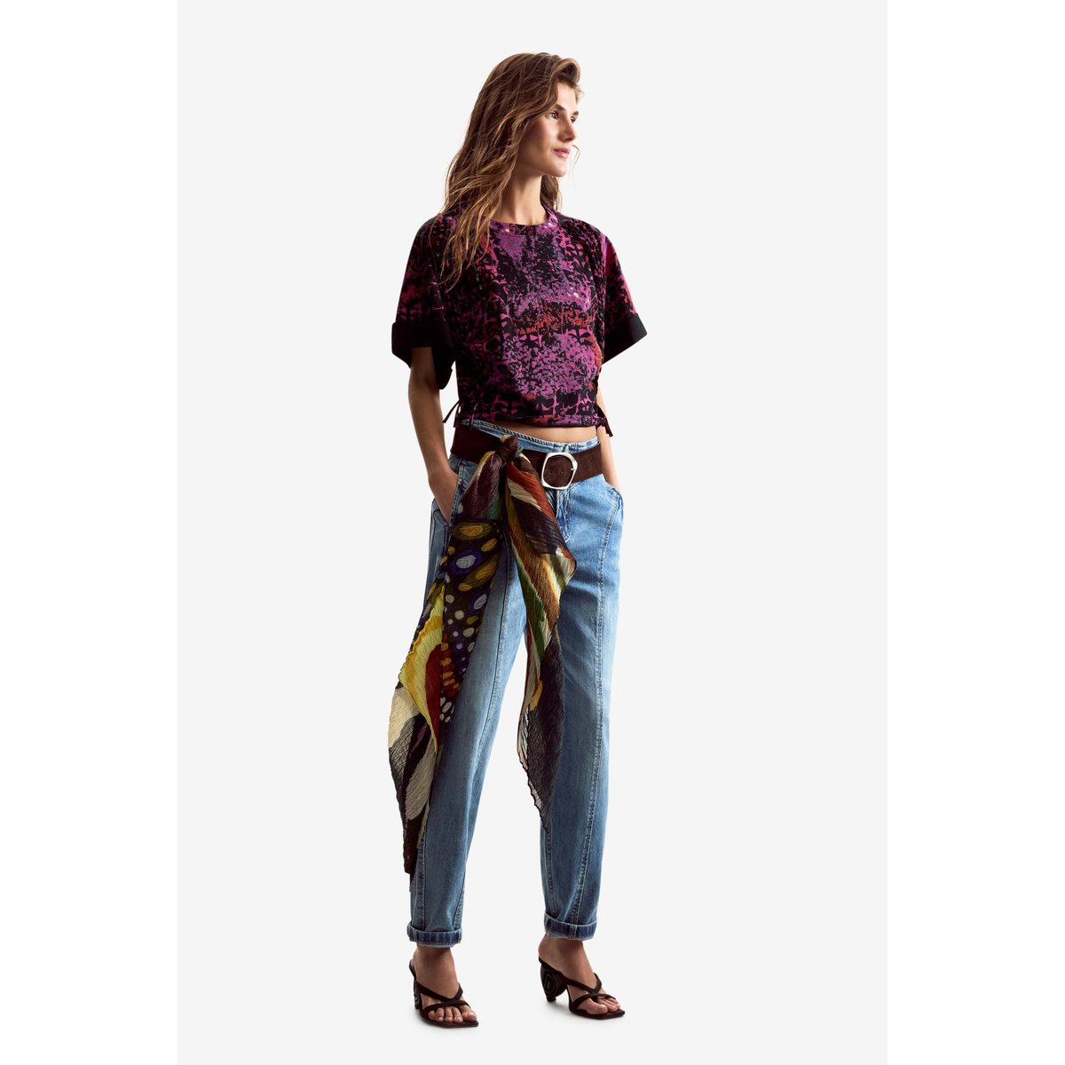 T-shirt ethnique conçu par mr. christian lacroix rouge, DESIGUAL